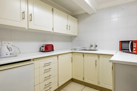 Jorn's Guest House