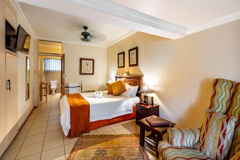 Jorn's Guest House