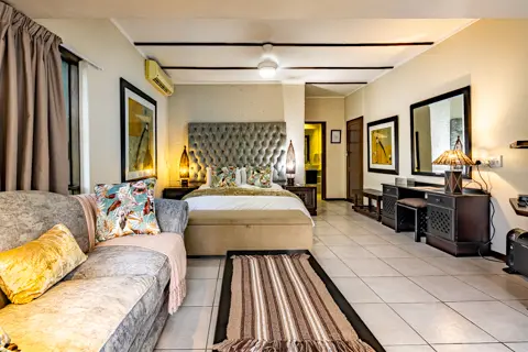 Family Room - Jorn's Guest House