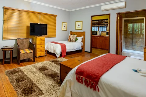 Jorn's Guest House