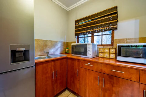 Jorn's Guest House