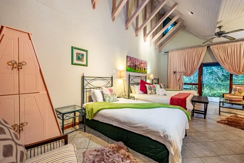 Jorn's Guest House