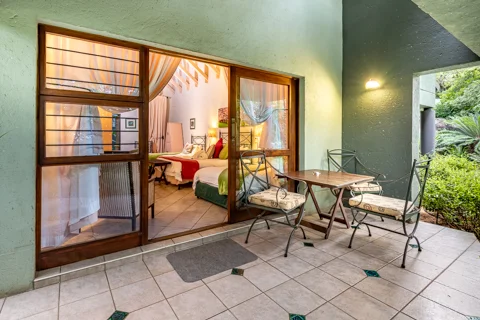 Jorn's Guest House