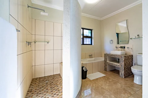 Jorn's Guest House